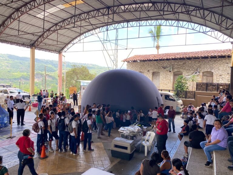 visita en Presidencia Auxiliar de Apapantilla, Jalpan, Puebla.